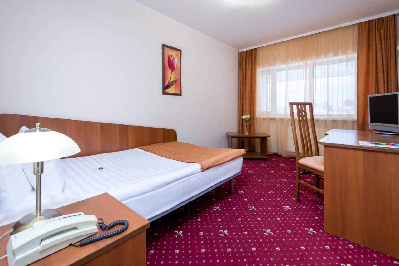 Hotel Ural Perm' Kültér fotó